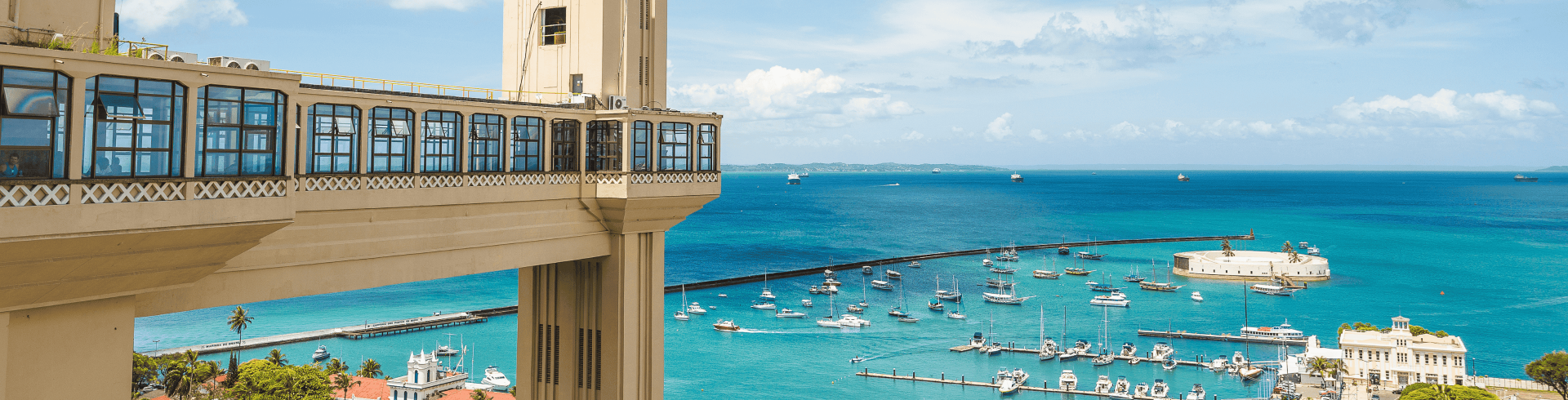 Salvador com Morro de S�o Paulo